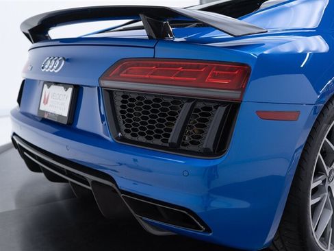 Used 2017 Audi R8 V10 plus AWD/4WD image 30