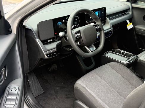 New 2026 Hyundai Ioniq 5 SE image 9