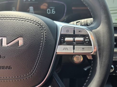 Used 2023 Kia Telluride LX AWD/4WD image 22