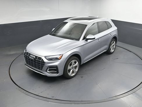 Used 2021 Audi Q5 Prestige AWD/4WD image 33