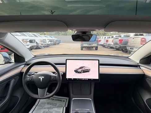 Used 2023 Tesla Model 3 Standard Range RWD image 17