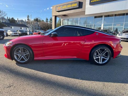 Used 2025 Nissan Z Sport w/ Floor Mat Package image 2