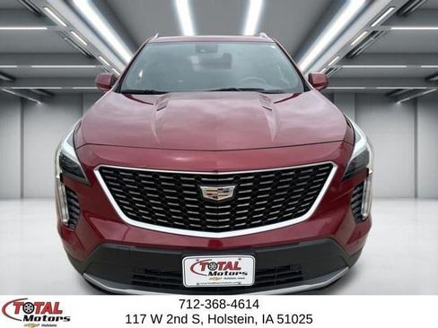 Used 2019 Cadillac XT4 Premium Luxury AWD/4WD image 3
