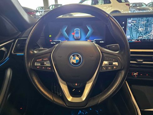 Used 2023 BMW i4 eDrive40 w/ Premium Package RWD image 11