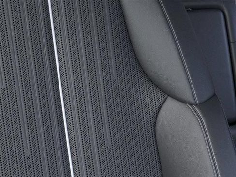 New 2026 Cadillac Vistiq Luxury AWD/4WD image 21
