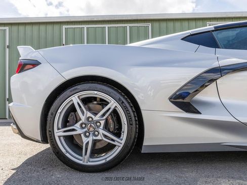 Used 2020 Chevrolet Corvette Stingray Preferred Cpe w/ 2LT Preferred Equipment Group RWD image 10