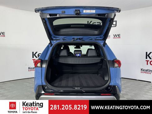 Certified 2024 Toyota RAV4 SE image 18