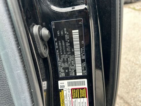 Used 2025 Toyota Sienna XLE FWD image 26
