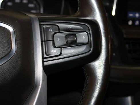 Used 2021 GMC Yukon XL SLT w/ SLT Premium Package image 29