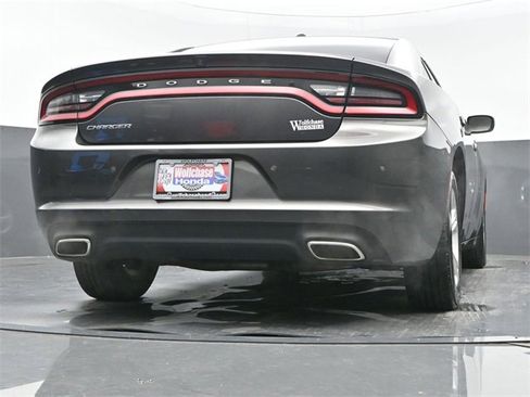 Used 2019 Dodge Charger SXT image 26