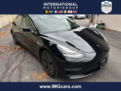 Used 2018 Tesla Model 3 Mid Range