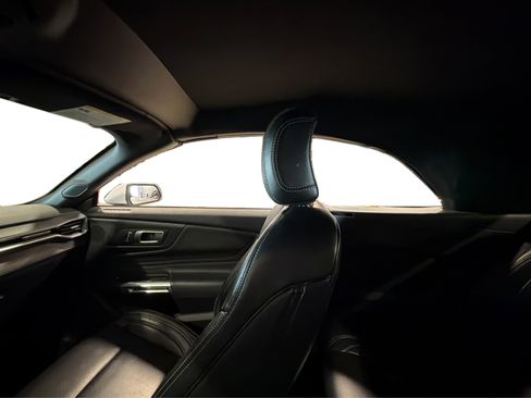 Used 2024 Ford Mustang Premium RWD image 39