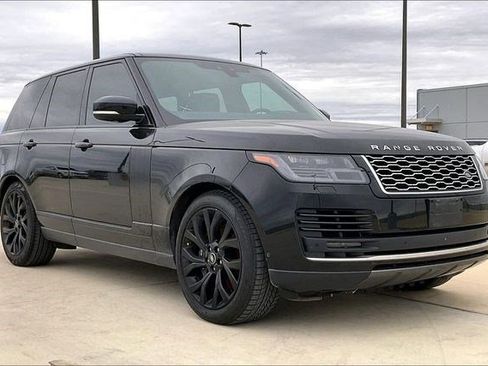 Used 2018 Land Rover Range Rover Supercharged image 3