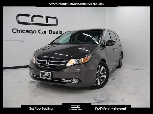 Used 2016 Honda Odyssey Touring image 1