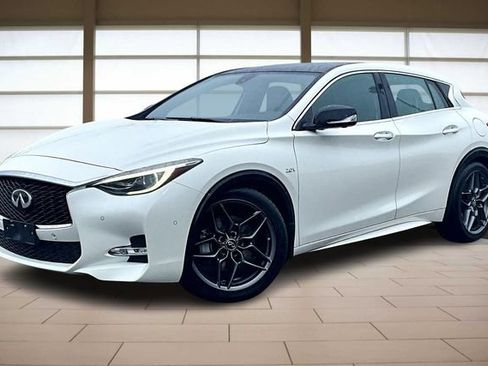 Used 2019 INFINITI QX30 Sport w/ Cargo Package image 1