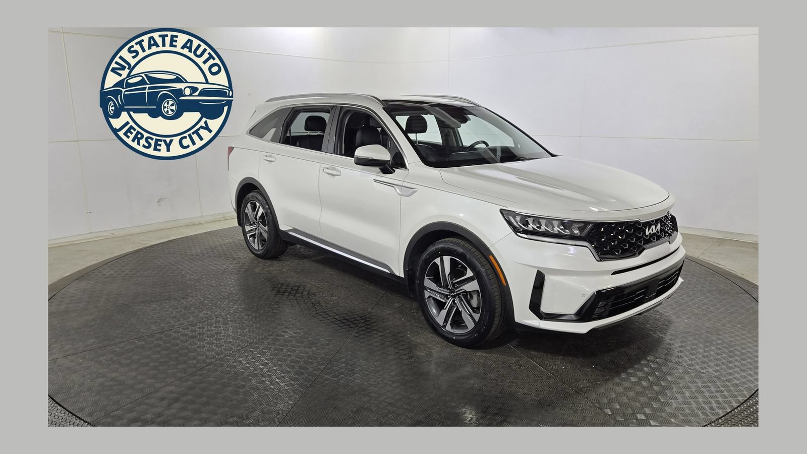 Used 2022 Kia Sorento EX w/ Panoramic Sunroof Package AWD/4WD image 1