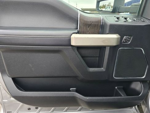 Used 2020 Ford F250 Lariat image 8