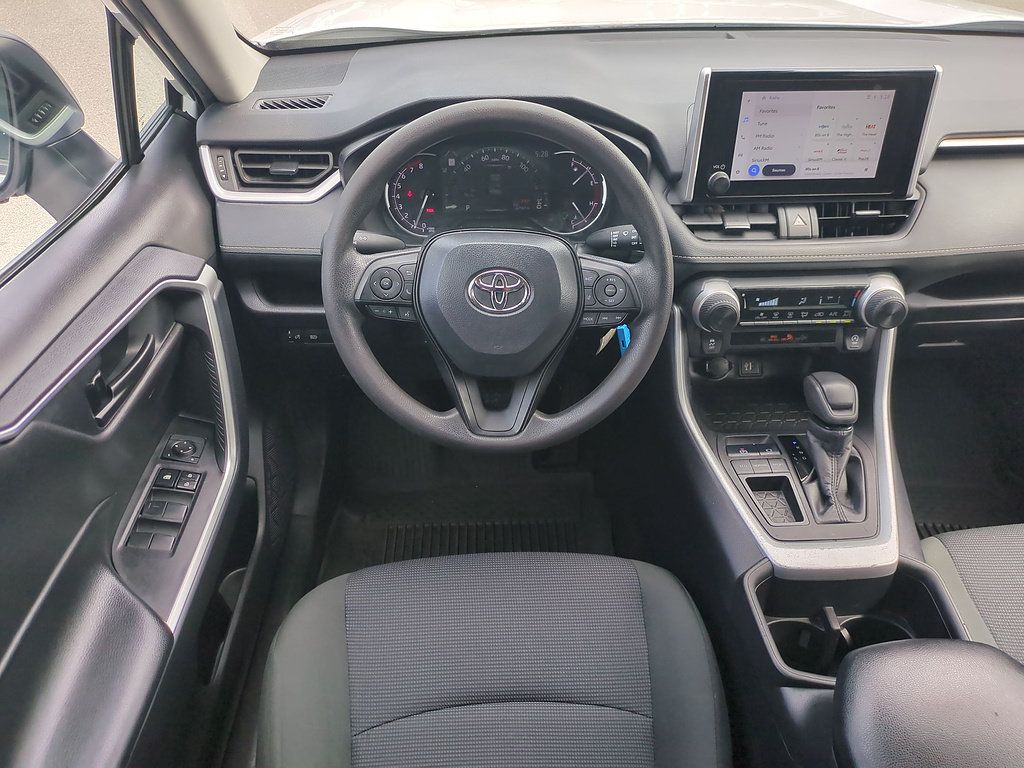 Used 2024 Toyota RAV4 LE FWD image 28