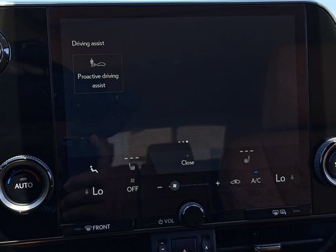 Used 2025 Lexus NX 250 FWD image 24