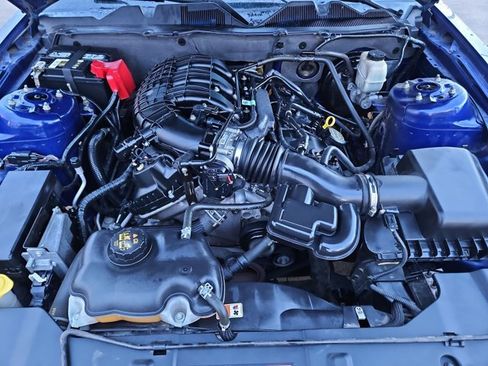 Used 2014 Ford Mustang Coupe RWD image 20