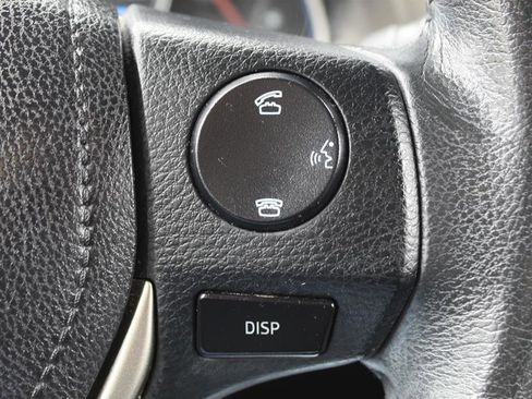 Used 2014 Toyota RAV4 Limited image 14