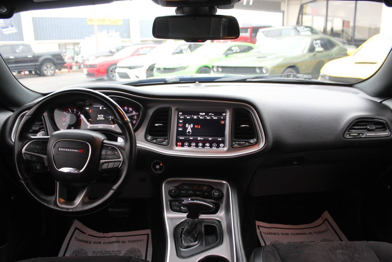 Used 2019 Dodge Challenger GT w/ Plus Package RWD image 15