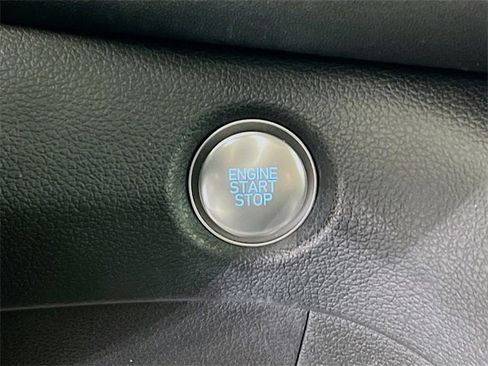 Used 2021 Hyundai Santa Fe SEL image 18