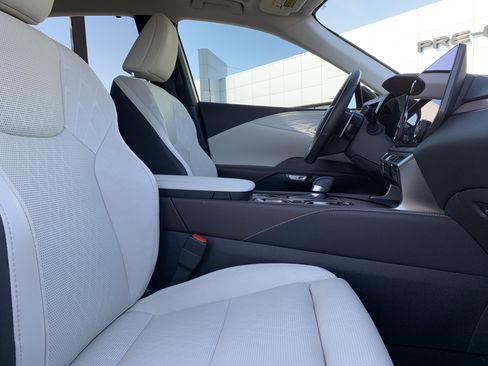 Certified 2026 Lexus RX 450h AWD w/ Convenience Package image 35