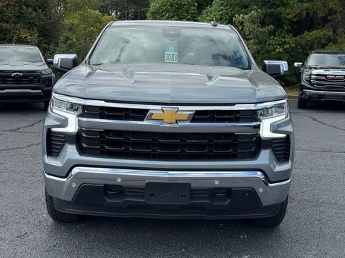 Used 2024 Chevrolet Silverado 1500 LT w/ Z71 Off-Road Package AWD/4WD image 8