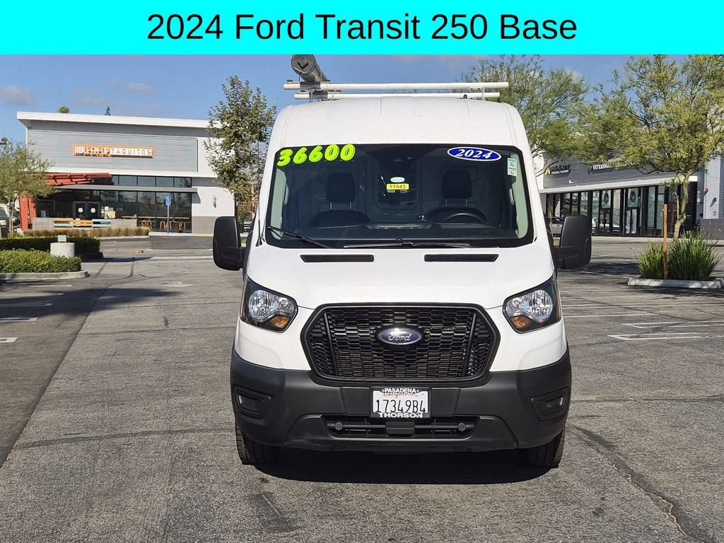 Used 2024 Ford Transit 250 148 Medium Roof RWD image 2