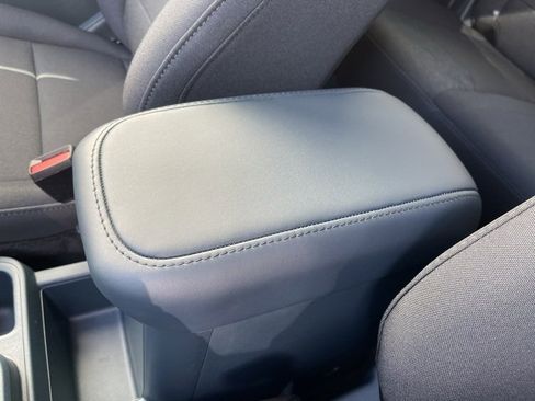 New 2025 Ford Maverick XL w/ Equipment Group 101A image 19