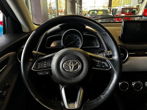 Used 2020 Toyota Yaris XLE FWD image 52