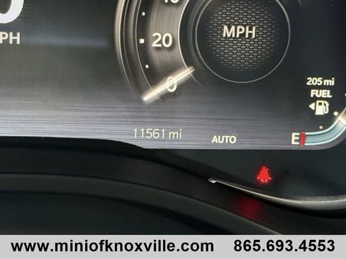 Used 2025 RAM 1500 Laramie w/ Night Edition image 28