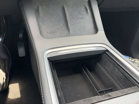 Used 2023 Tesla Model Y Long Range AWD/4WD image 20