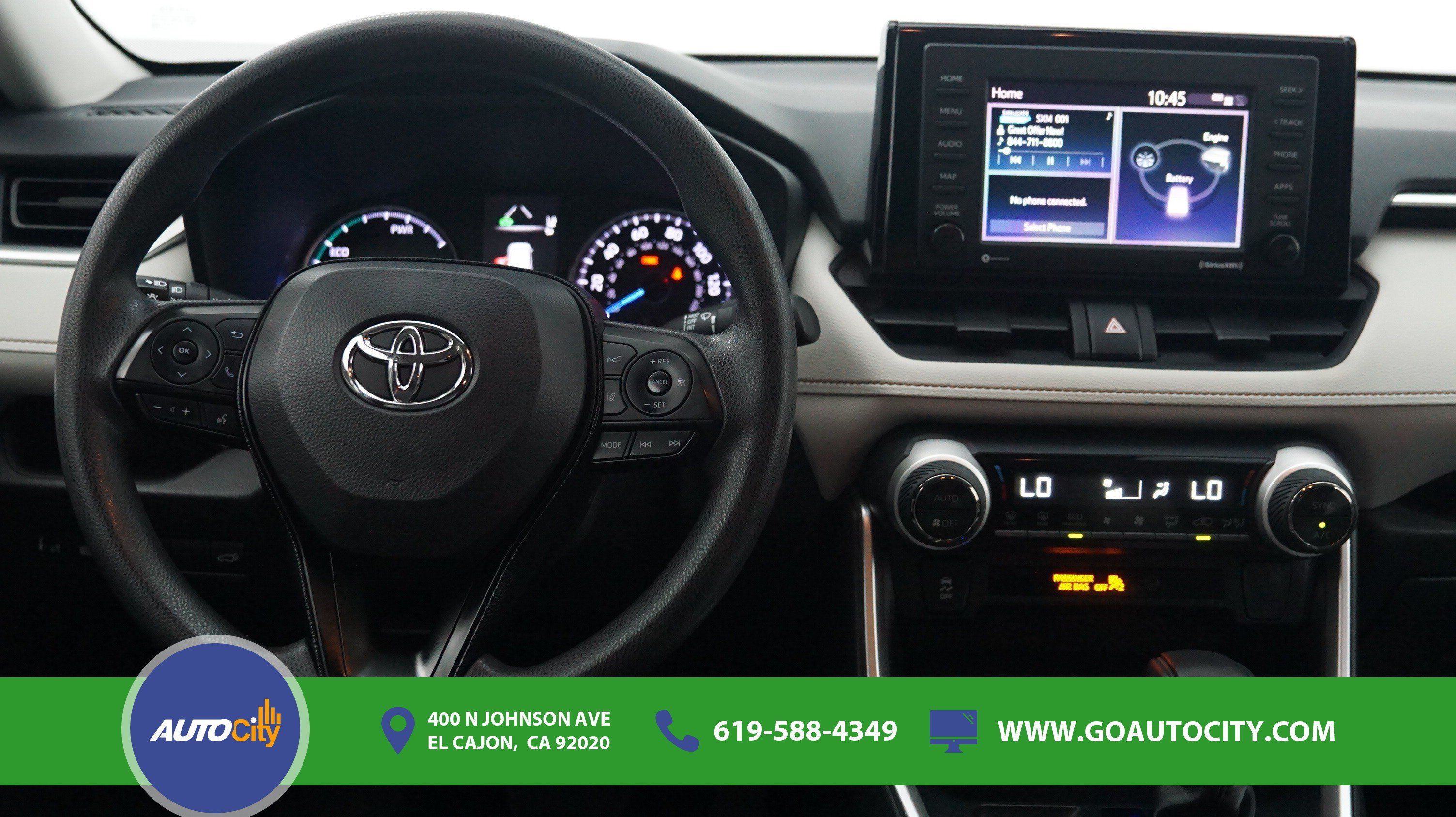 Used 2020 Toyota RAV4 XLE w/ Convenience Package AWD/4WD image 5