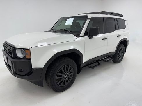 Used 2024 Toyota Land Cruiser 1958 image 5