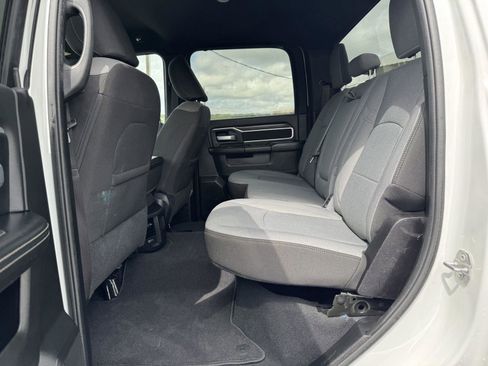 Used 2024 RAM 3500 Big Horn AWD/4WD image 30