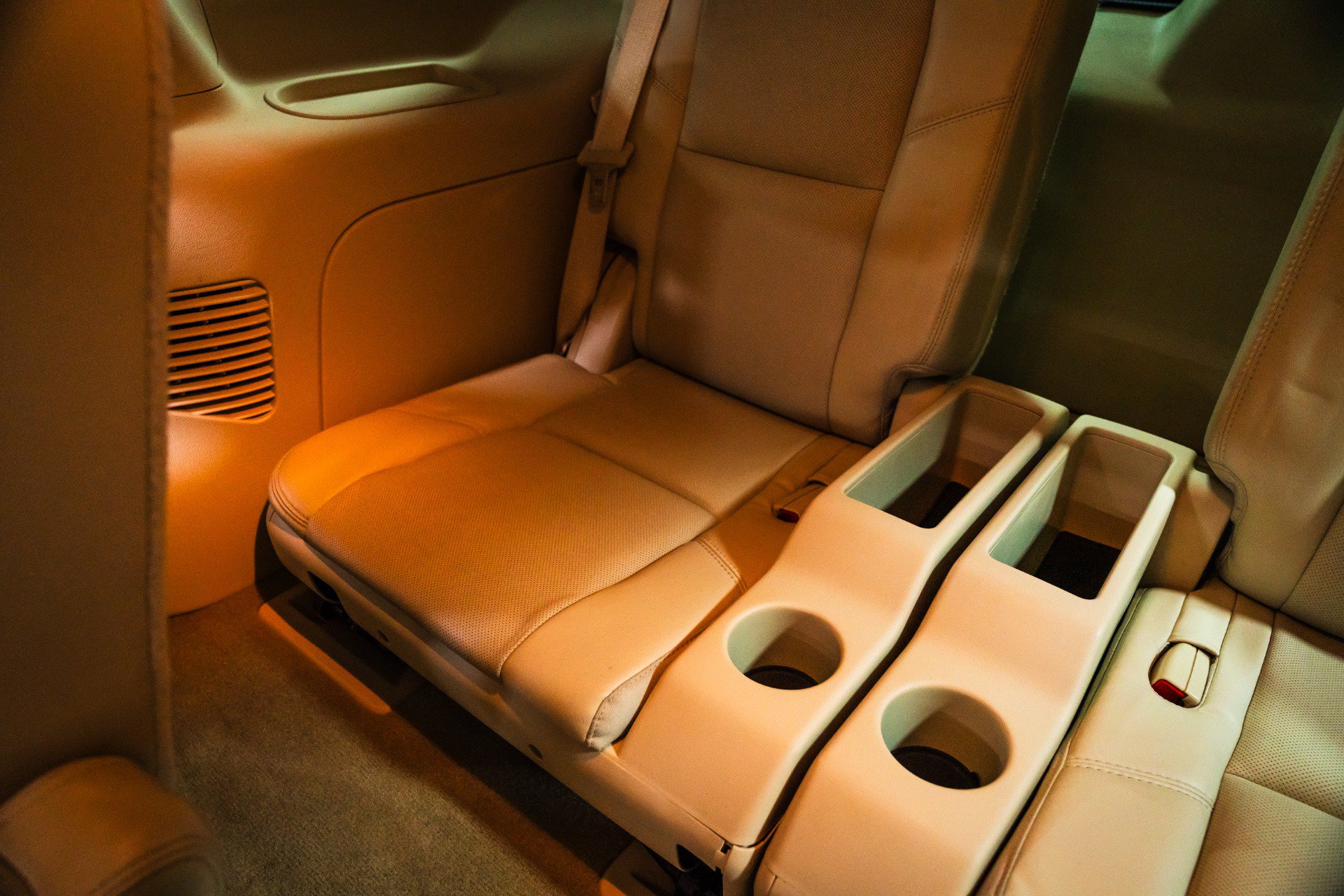 Used 2007 Cadillac Escalade AWD image 36