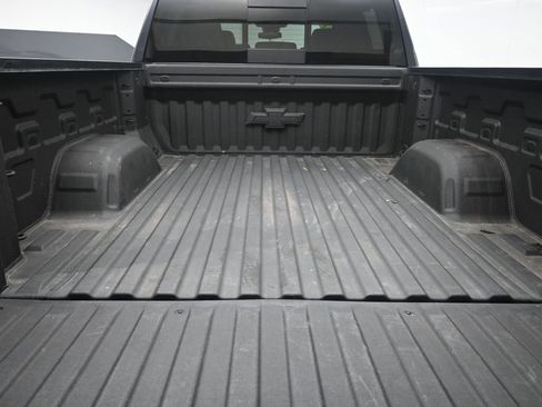 Used 2024 Chevrolet Silverado 1500 LT Trail Boss w/ LT Trail Boss Premium Package image 37