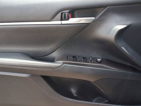 Used 2023 Toyota Camry XSE image 27