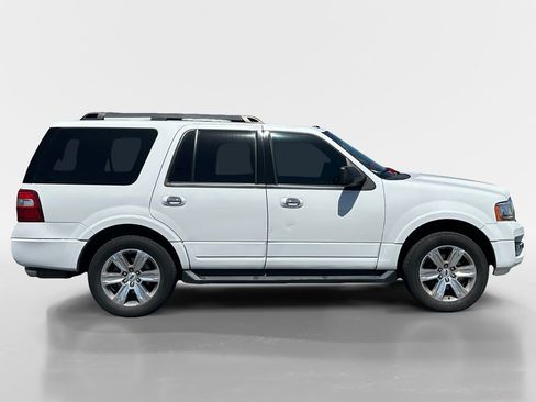 Used 2015 Ford Expedition XLT AWD/4WD image 6