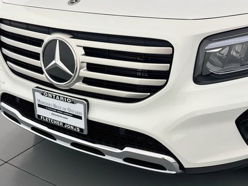New 2026 Mercedes-Benz GLB 250 image 12