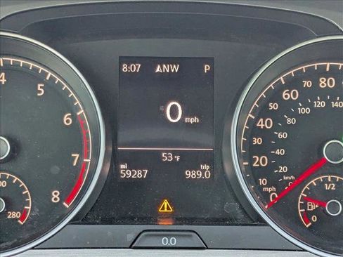 Used 2016 Volkswagen Golf SE image 10