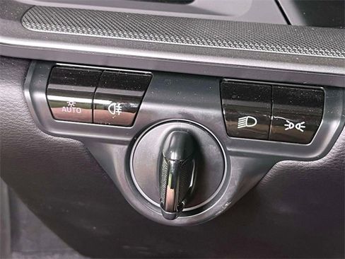 Used 2021 Porsche 911 Carrera image 35