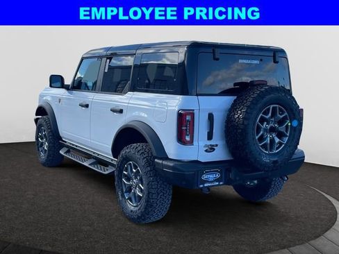 New 2025 Ford Bronco Badlands AWD/4WD image 3