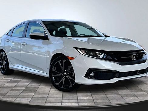 Used 2019 Honda Civic Sport image 3