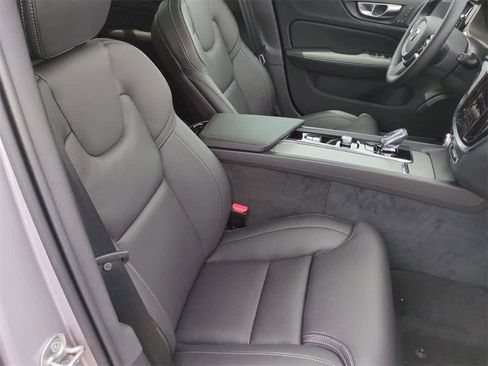 New 2026 Volvo V60 B5 Cross Country Ultra w/ Protection Package Premier image 23