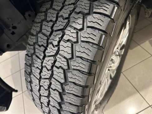 Used 2014 Ford F150 XLT w/ Equipment Group 302A Luxury image 21