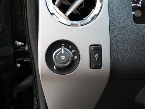 Used 2012 Ford F250 Lariat w/ Lariat Ultimate Pkg AWD/4WD image 26