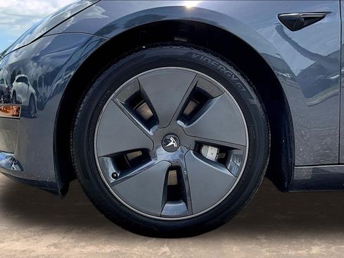 Used 2023 Tesla Model 3 Standard Range RWD image 30